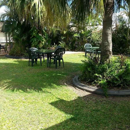 Golden Fountain Motel Rockhampton Luaran gambar