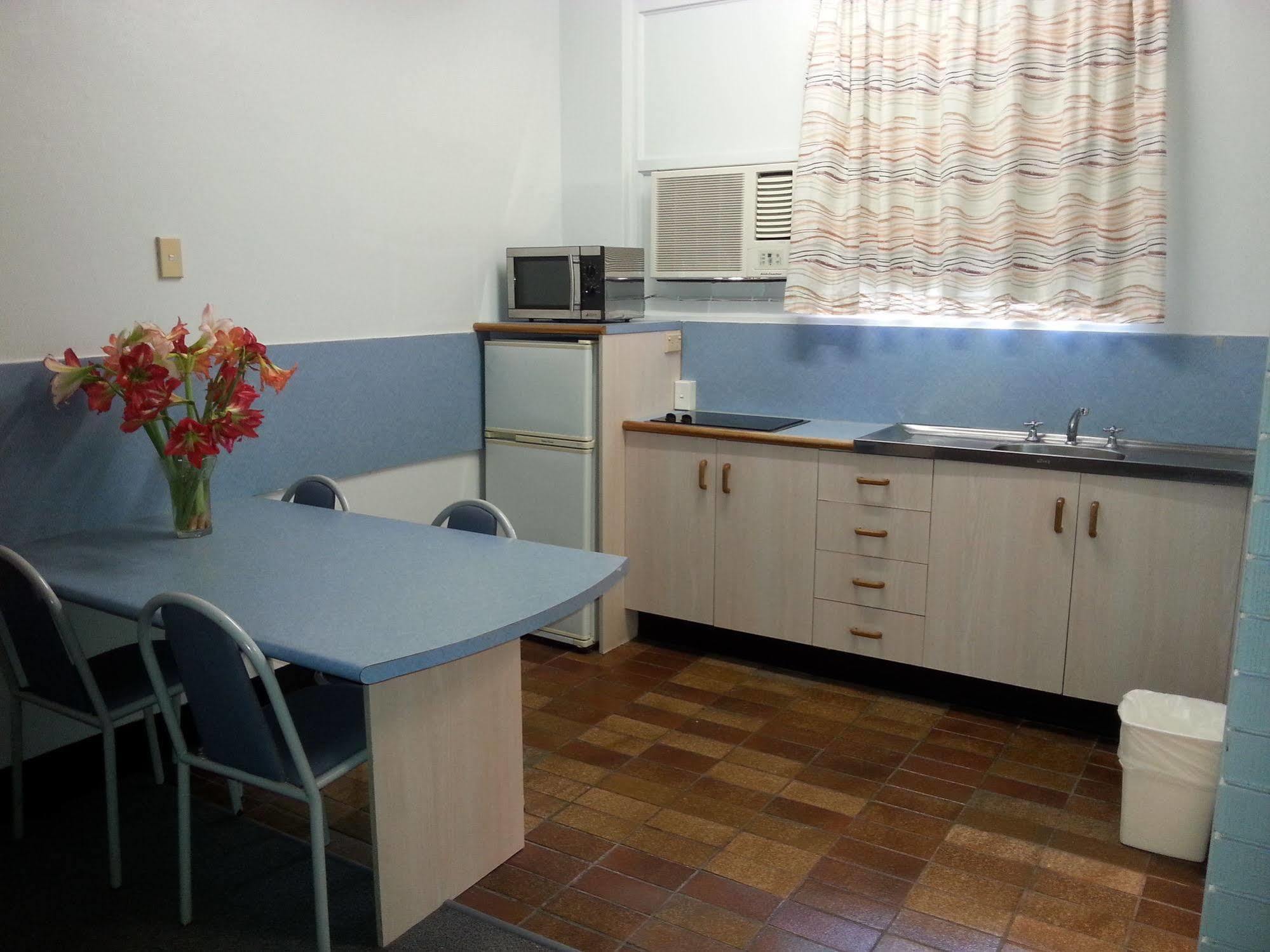Golden Fountain Motel Rockhampton Luaran gambar