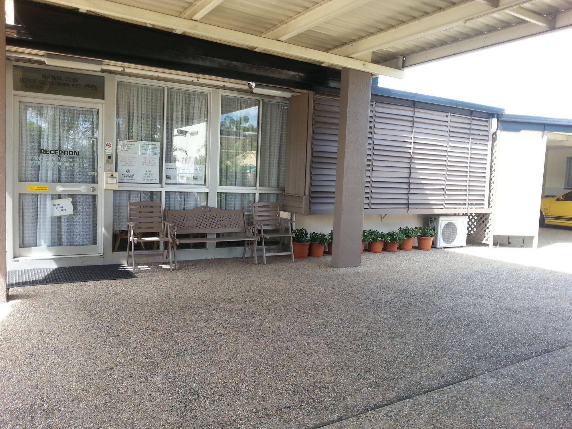 Golden Fountain Motel Rockhampton Luaran gambar
